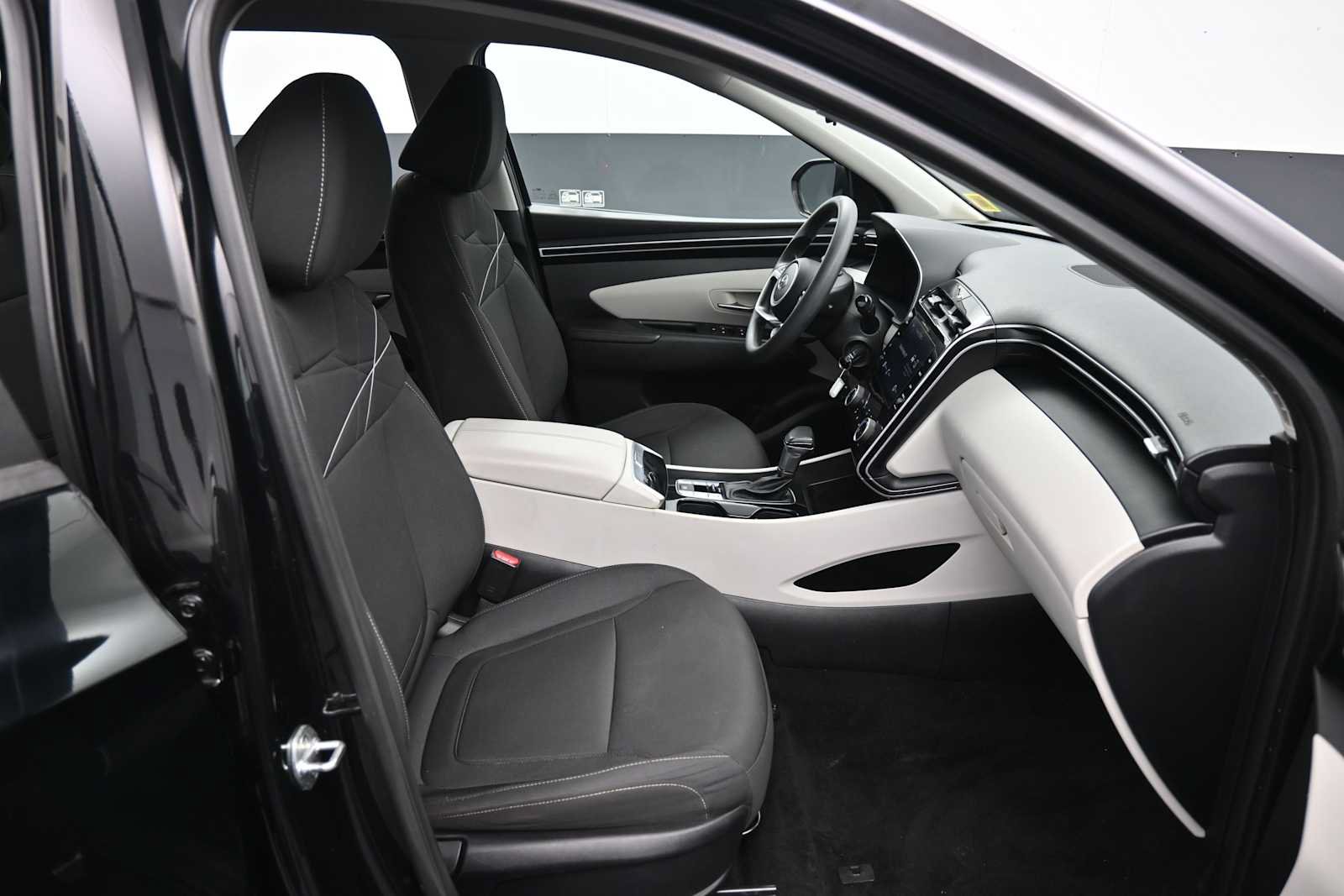 Used 2022 Hyundai Tucson SE AWD/4WD image 24