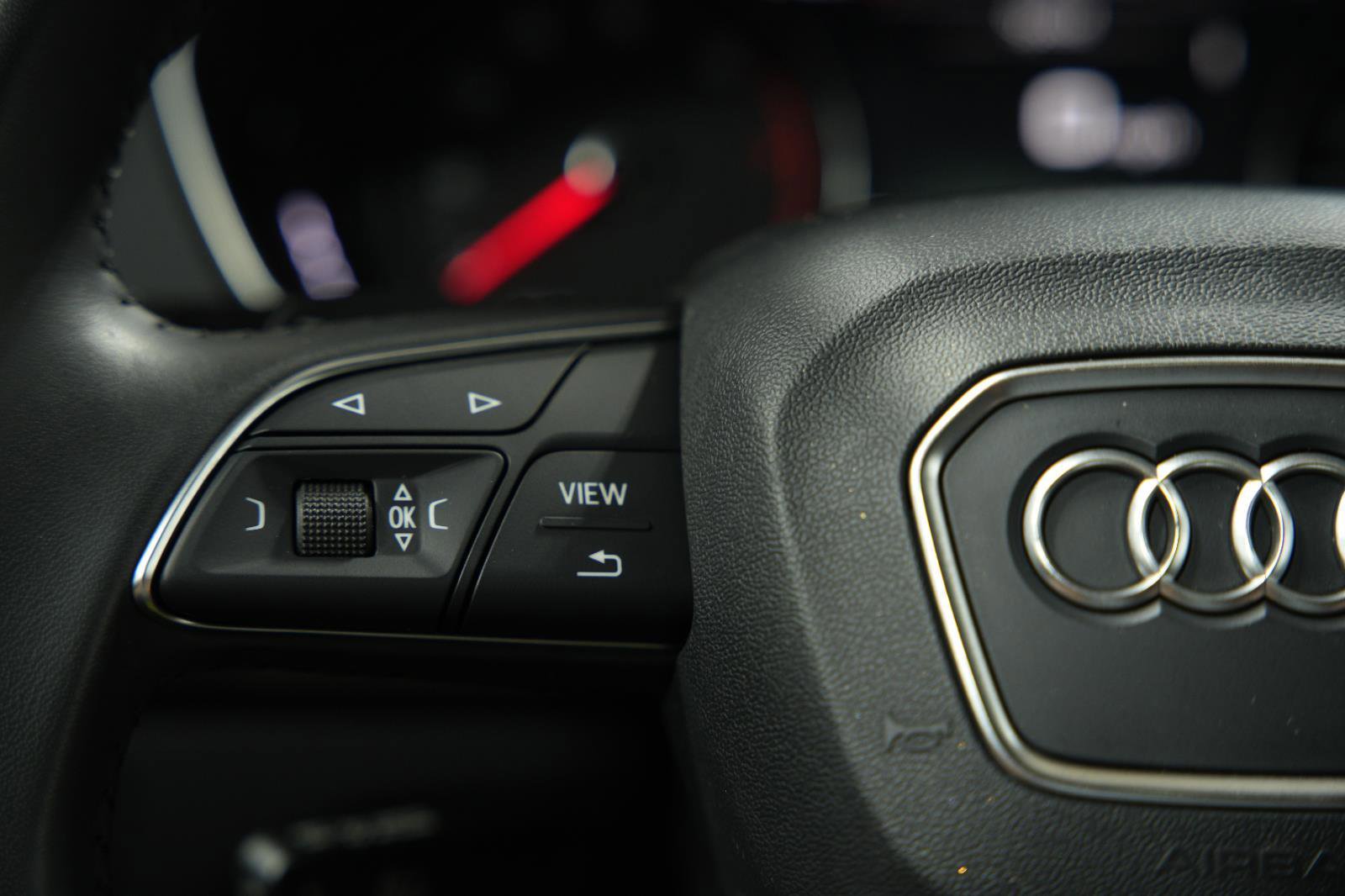 Used 2019 Audi Q5 2.0T Premium w/ Convenience Package image 39