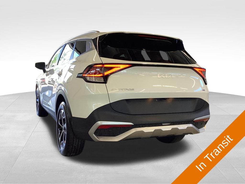 Used 2023 Kia Sportage EX AWD/4WD image 4