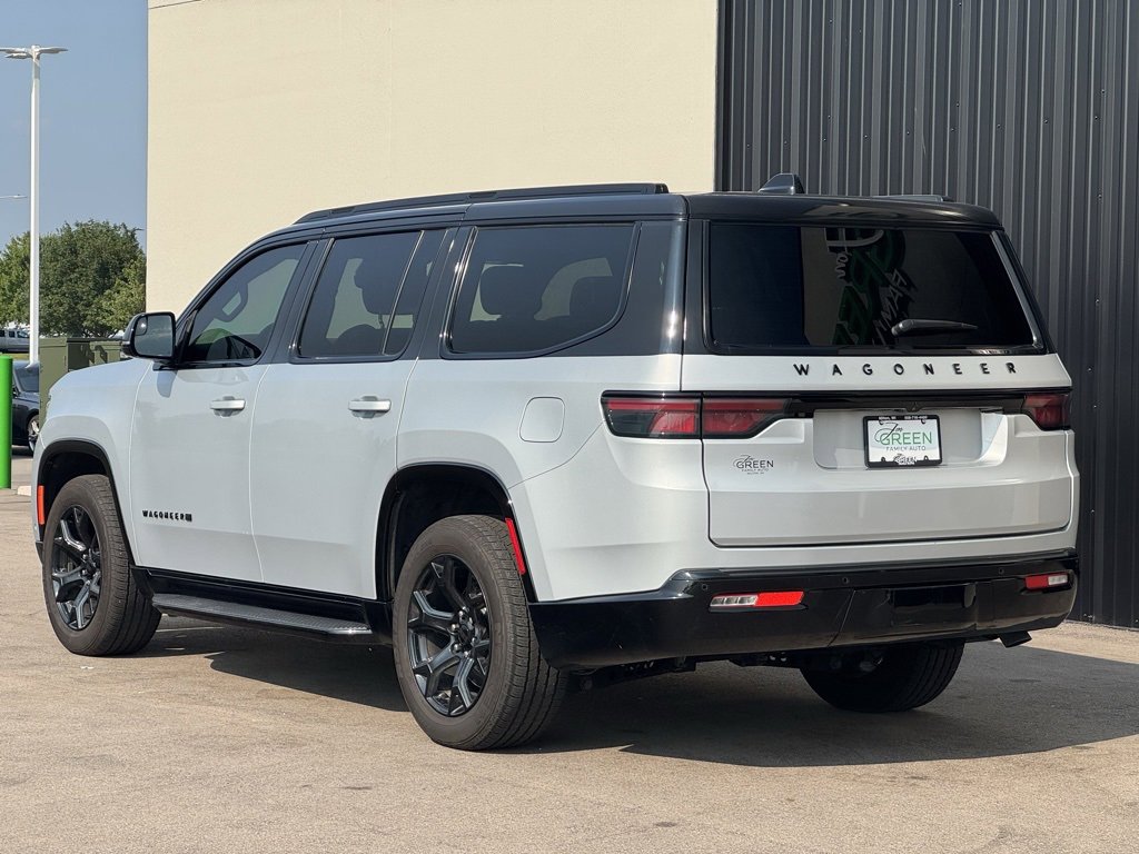 Used 2024 Jeep Wagoneer Series II image 3