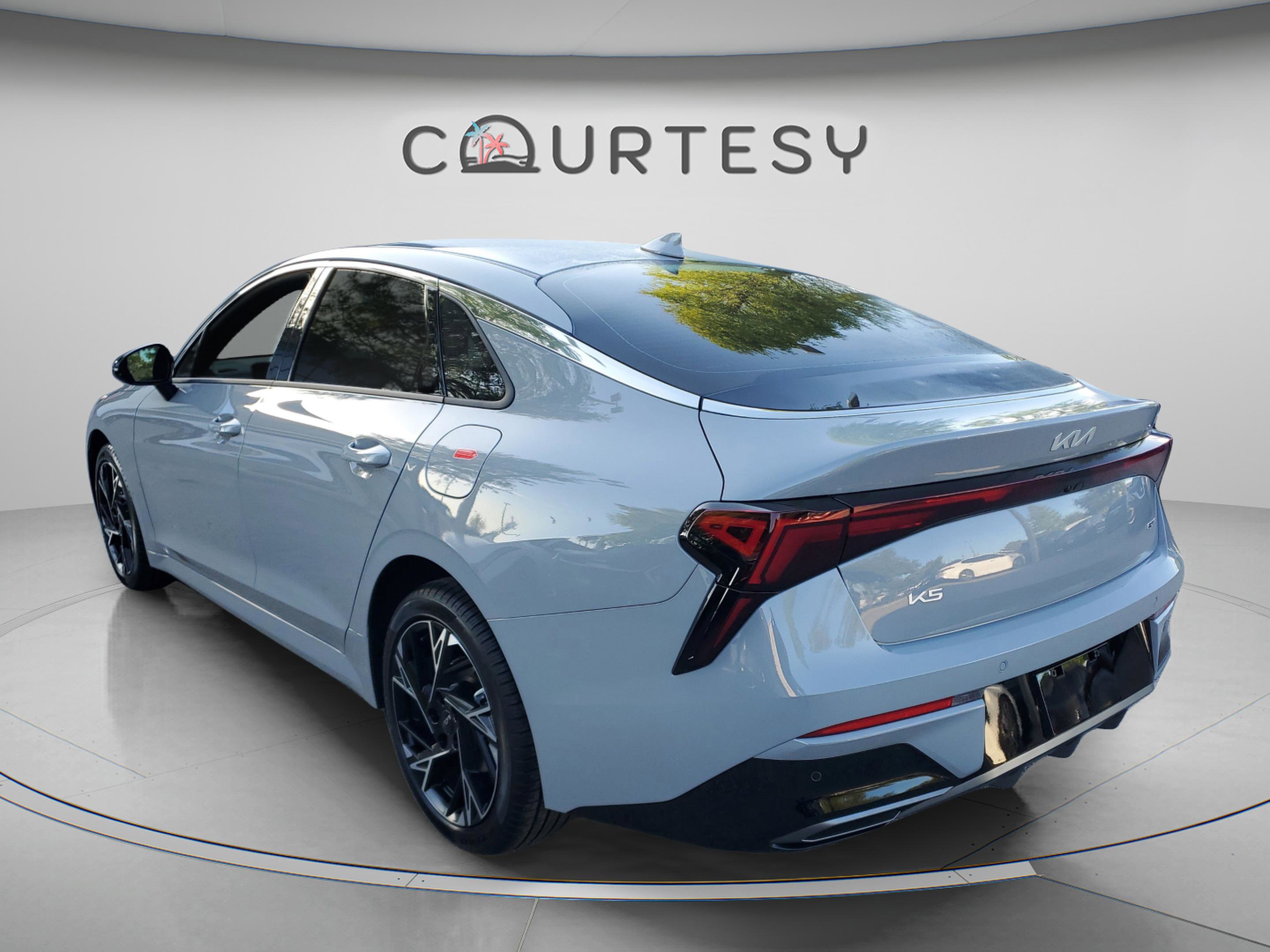 Certified 2026 Kia K5 GT-Line image 2