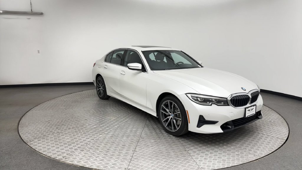 Used 2019 BMW 330i xDrive Sedan w/ Convenience Package AWD/4WD image 8