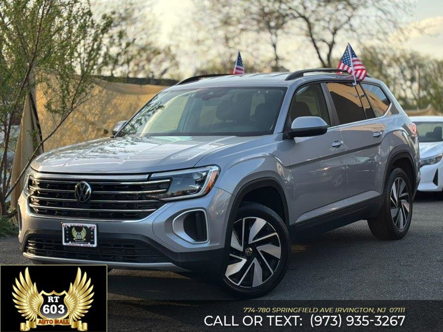 Used 2025 Volkswagen Atlas SE FWD image 1