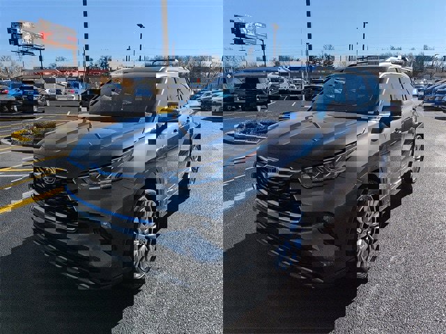 Certified 2025 Toyota Highlander Platinum image 3