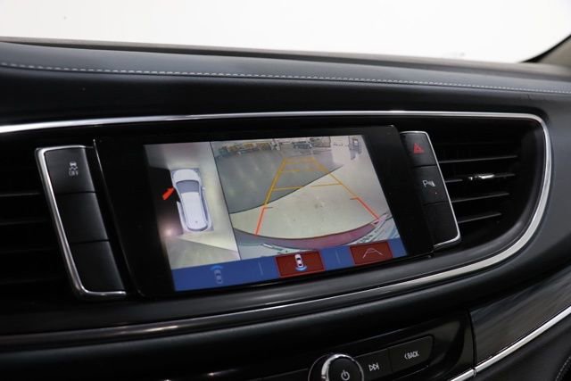 Used 2019 Buick Enclave Essence FWD image 24