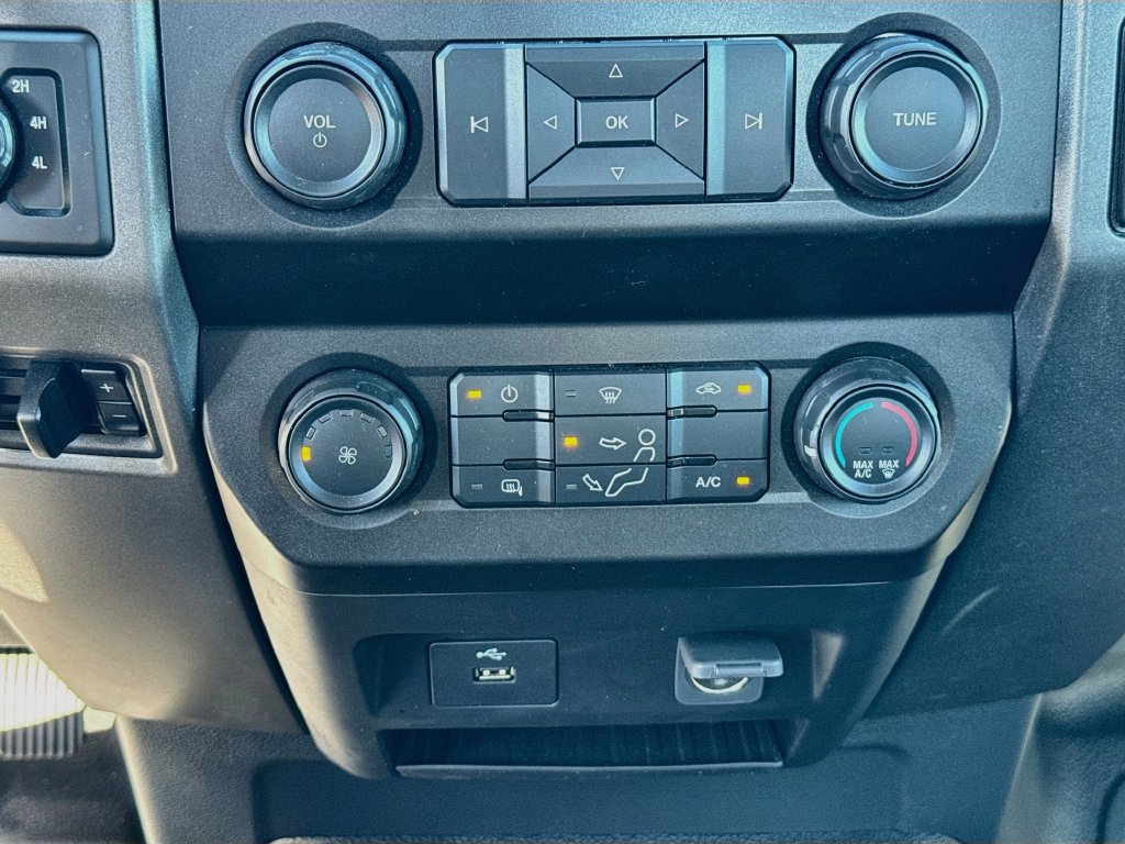 Used 2022 Ford F250 XL w/ Power Equipment Group AWD/4WD image 15