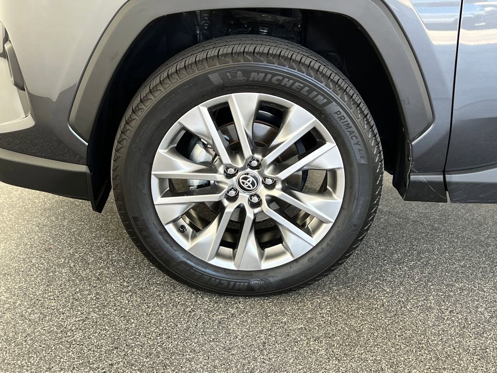 Used 2025 Toyota RAV4 XLE Premium w/ Weather Package FWD image 28