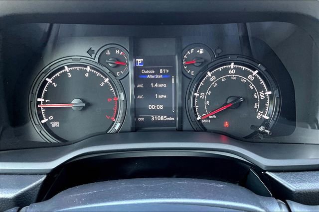 Used 2023 Toyota 4Runner SR5 AWD/4WD image 13