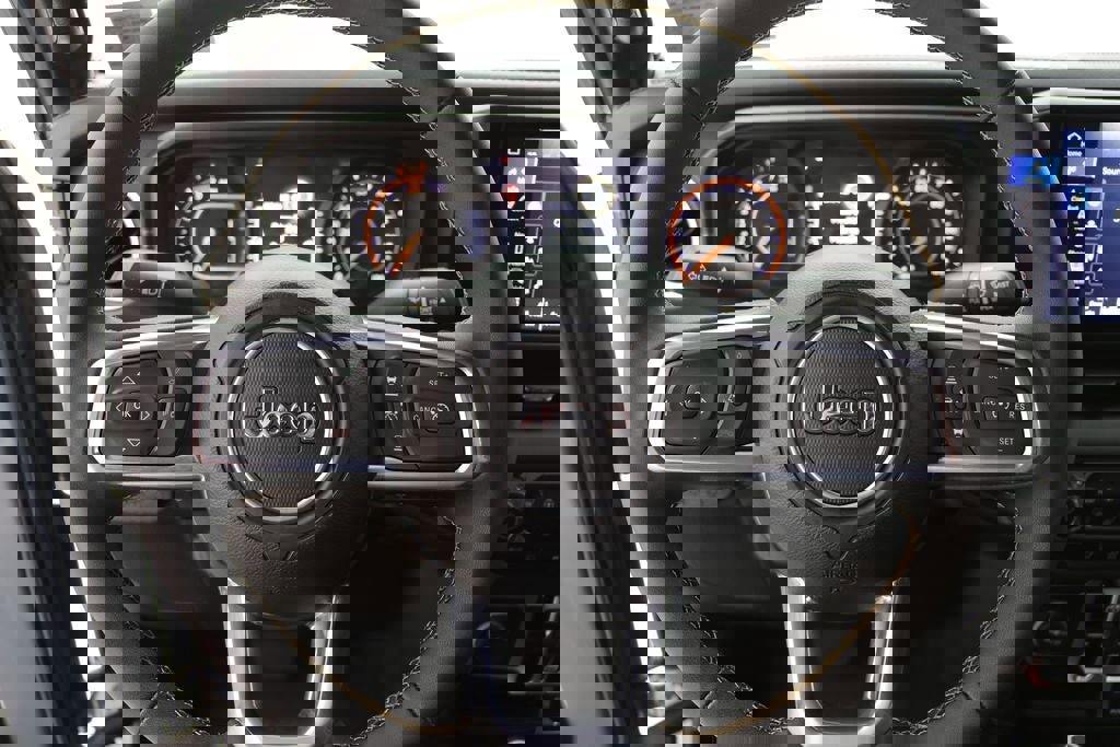 Used 2024 Jeep Wrangler Sahara w/ Technology Group image 19