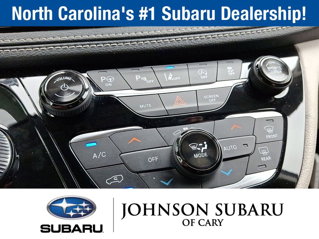 Used 2022 Chrysler Pacifica Limited FWD image 21