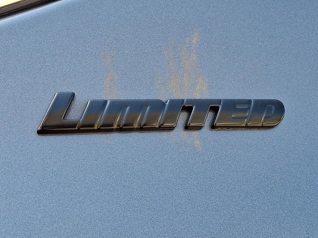 Used 2023 Toyota Tundra Limited w/ Power Package image 23