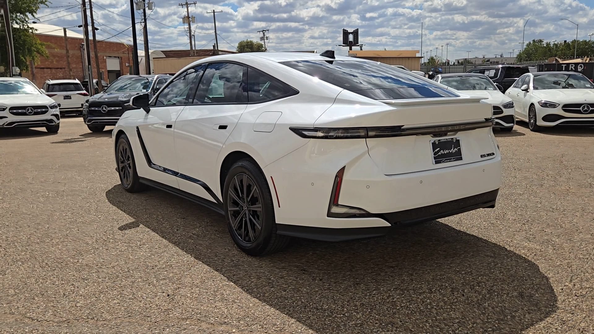 New 2026 Lexus ES 350h w/ Cold Area Package FWD image 7