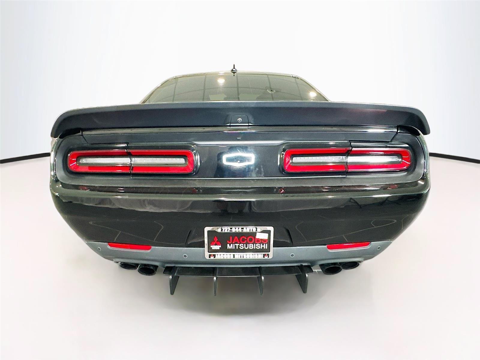 Used 2022 Dodge Challenger SRT Hellcat Redeye RWD image 8