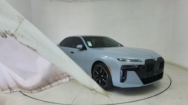 Used 2024 BMW 740i xDrive w/ Premium Package image 70