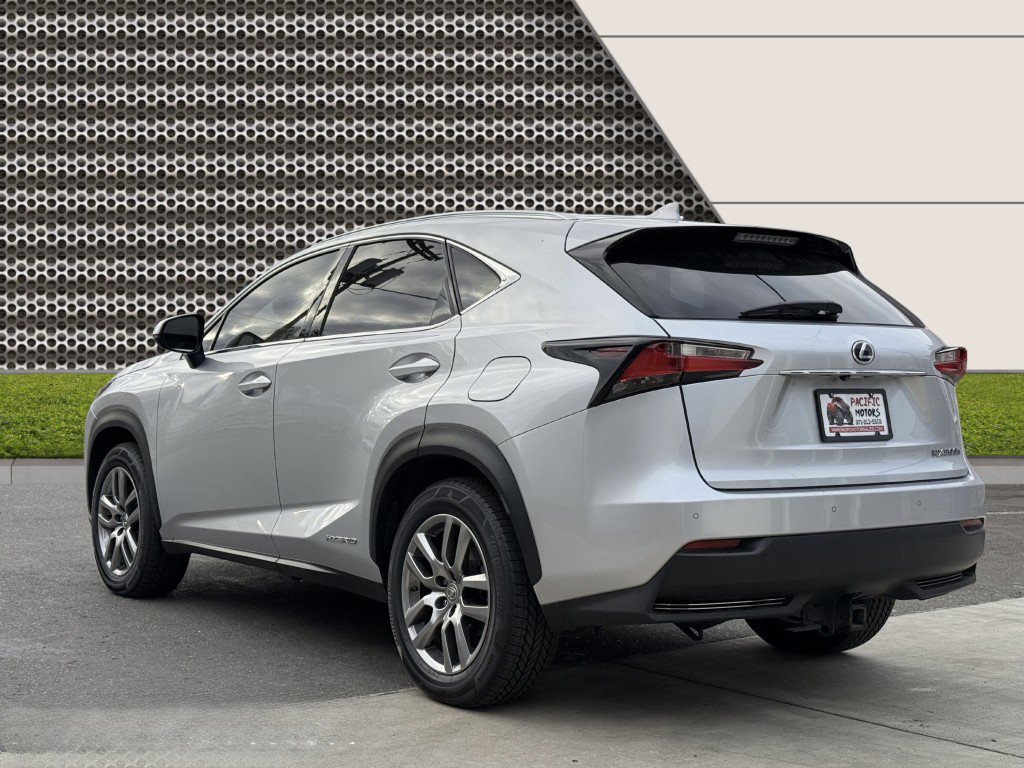 Used 2015 Lexus NX 300h AWD image 8