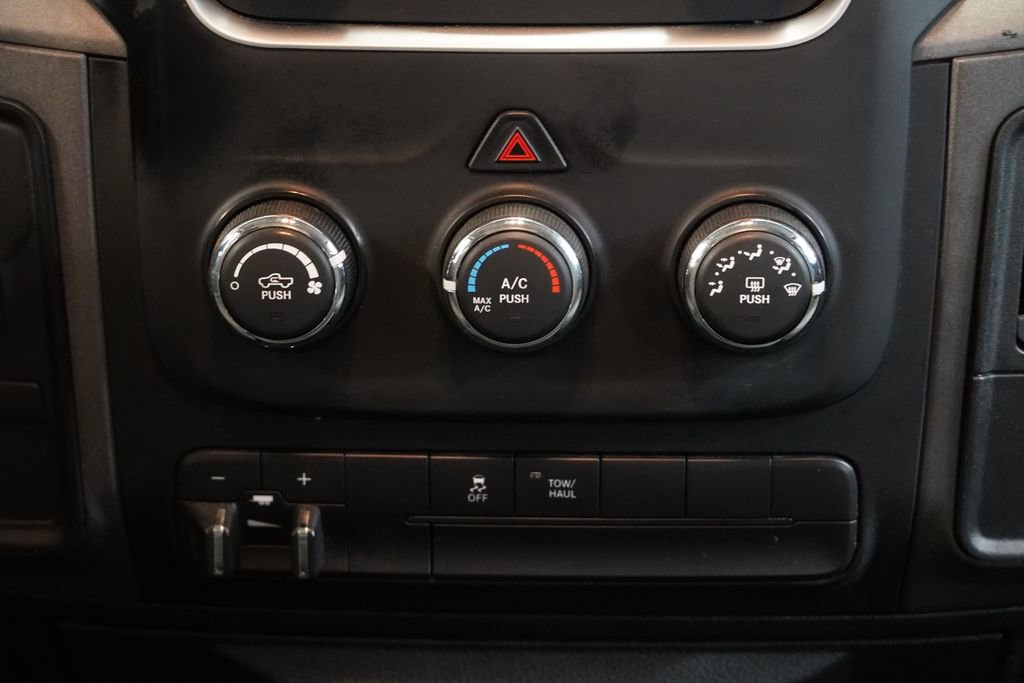 Used 2014 RAM 1500 Express image 20