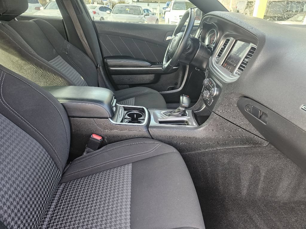 Used 2023 Dodge Charger SXT RWD image 36