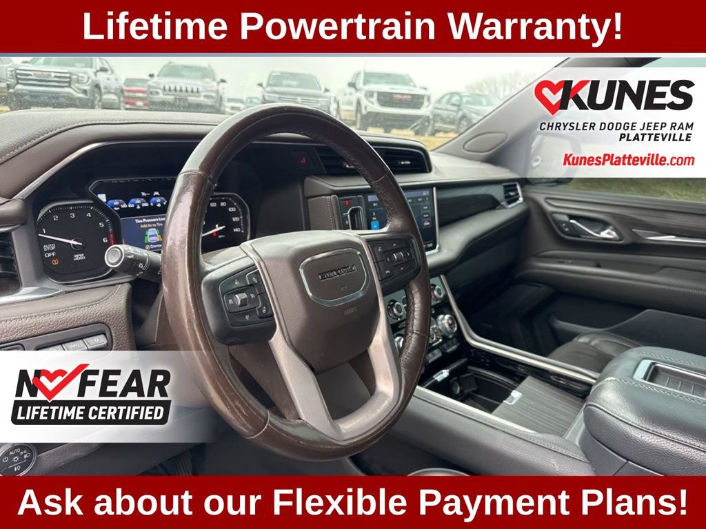 Used 2021 GMC Yukon Denali w/ Denali Premium Package AWD/4WD image 25