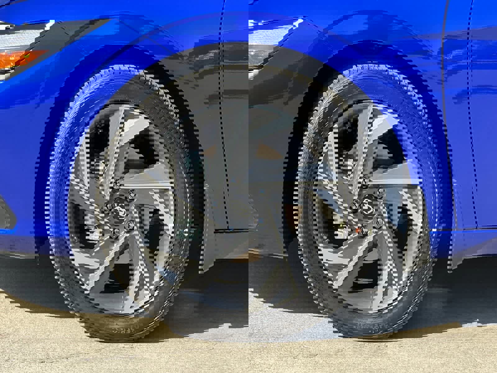 New 2025 Hyundai Elantra Sport image 25