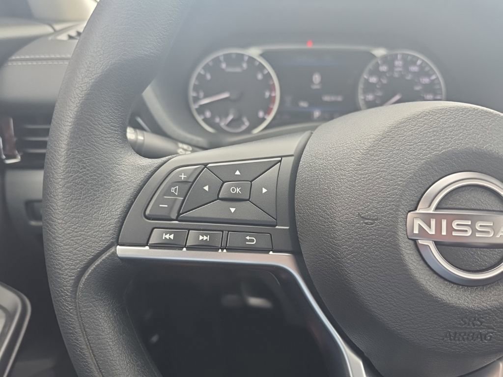 Certified 2025 Nissan Sentra SV w/ Trunk Package image 19