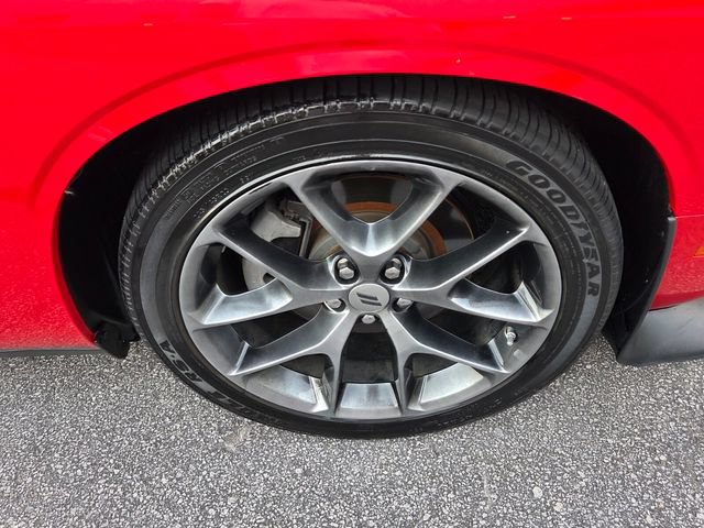 Used 2022 Dodge Challenger GT RWD image 11