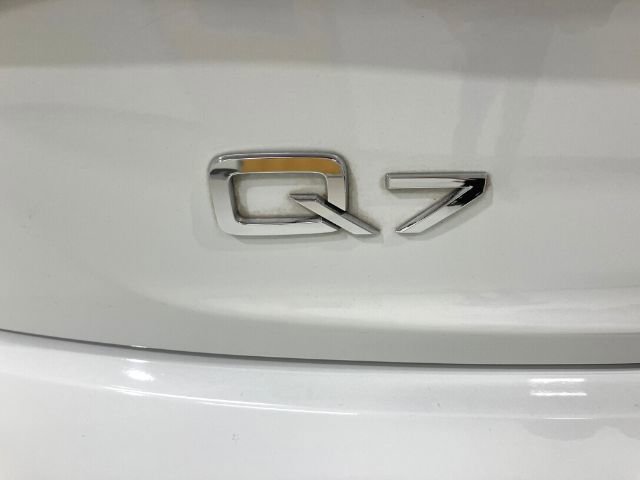 Used 2013 Audi Q7 TDI Premium Plus image 11