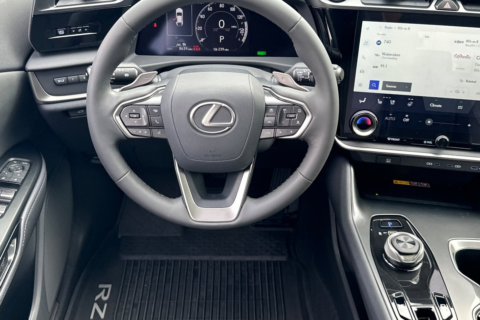 Used 2025 Lexus RZ 300e image 11