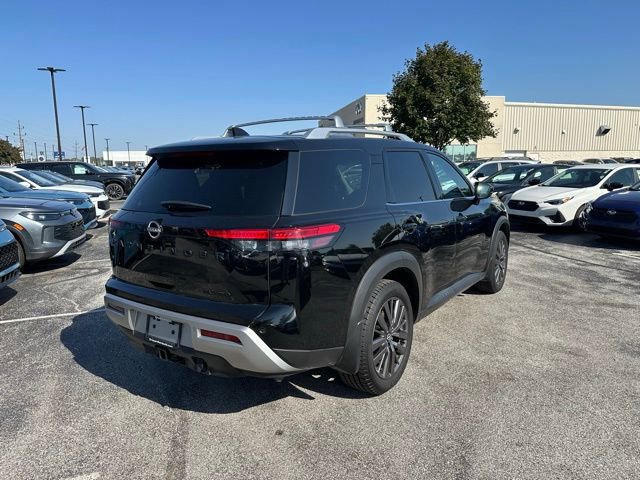 Used 2022 Nissan Pathfinder SL w/ SL Premium Package image 7