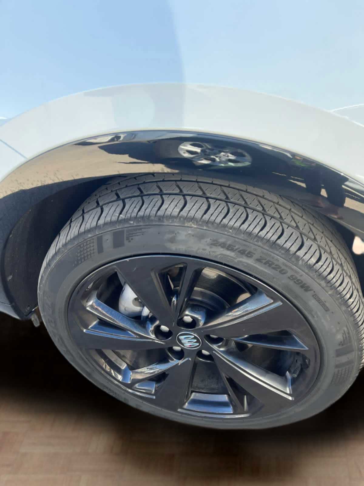 Used 2025 Buick Envision Sport Touring image 27