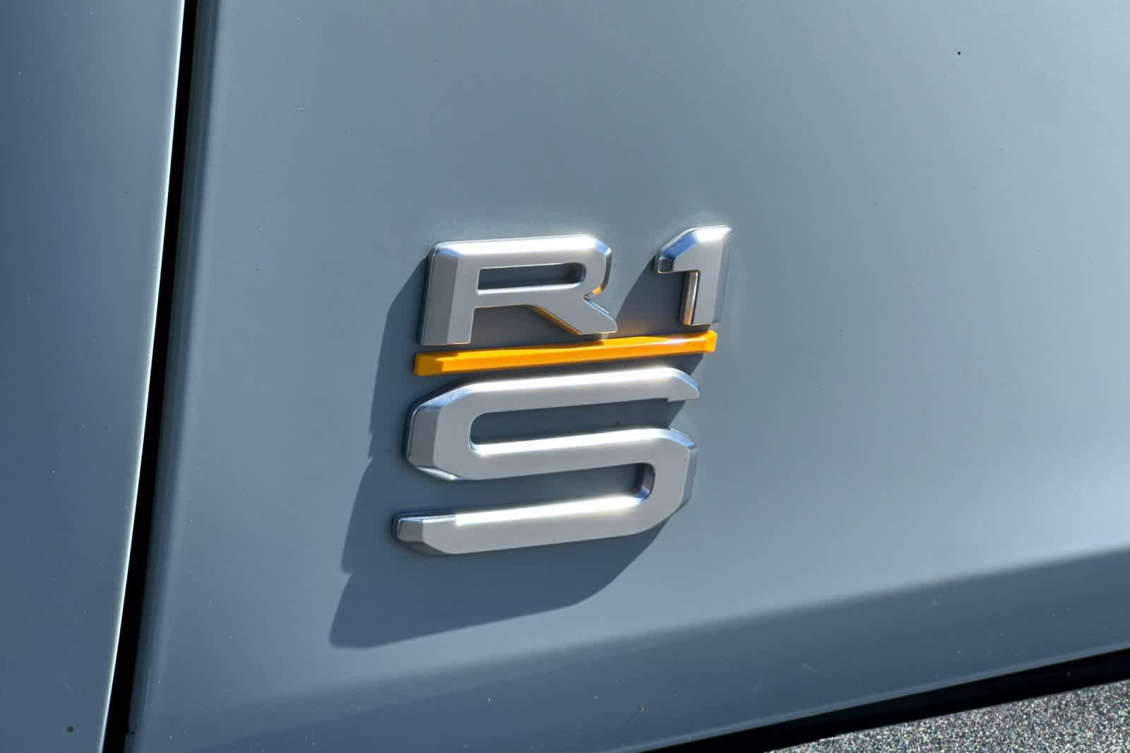 Used 2023 Rivian R1S Adventure AWD/4WD image 33