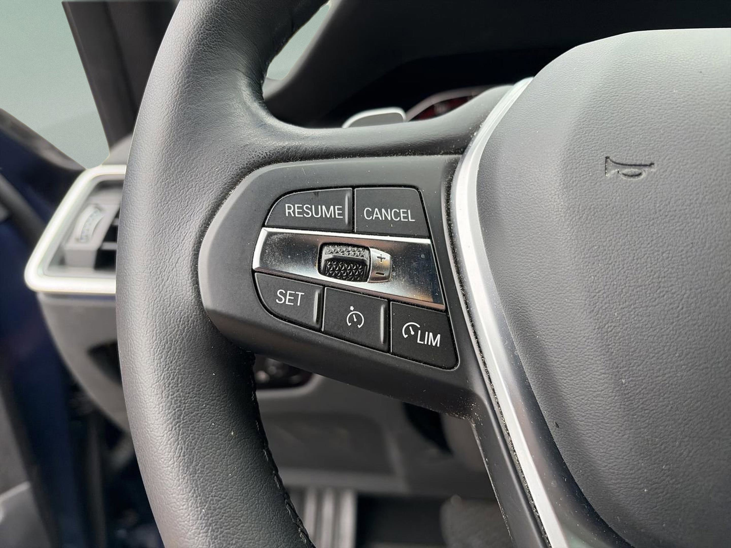 Used 2022 BMW 330i Sedan w/ Driving Assistance Package image 12