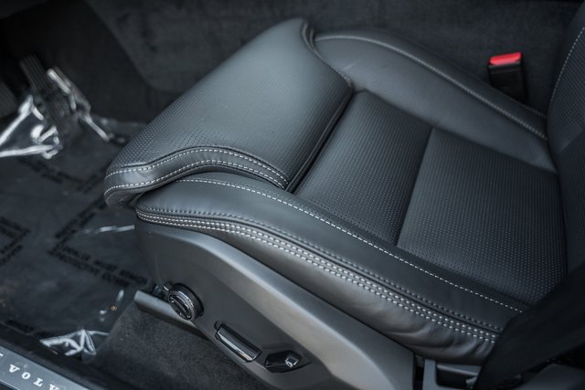 New 2026 Volvo XC90 B6 Ultra w/ Protection Package image 29