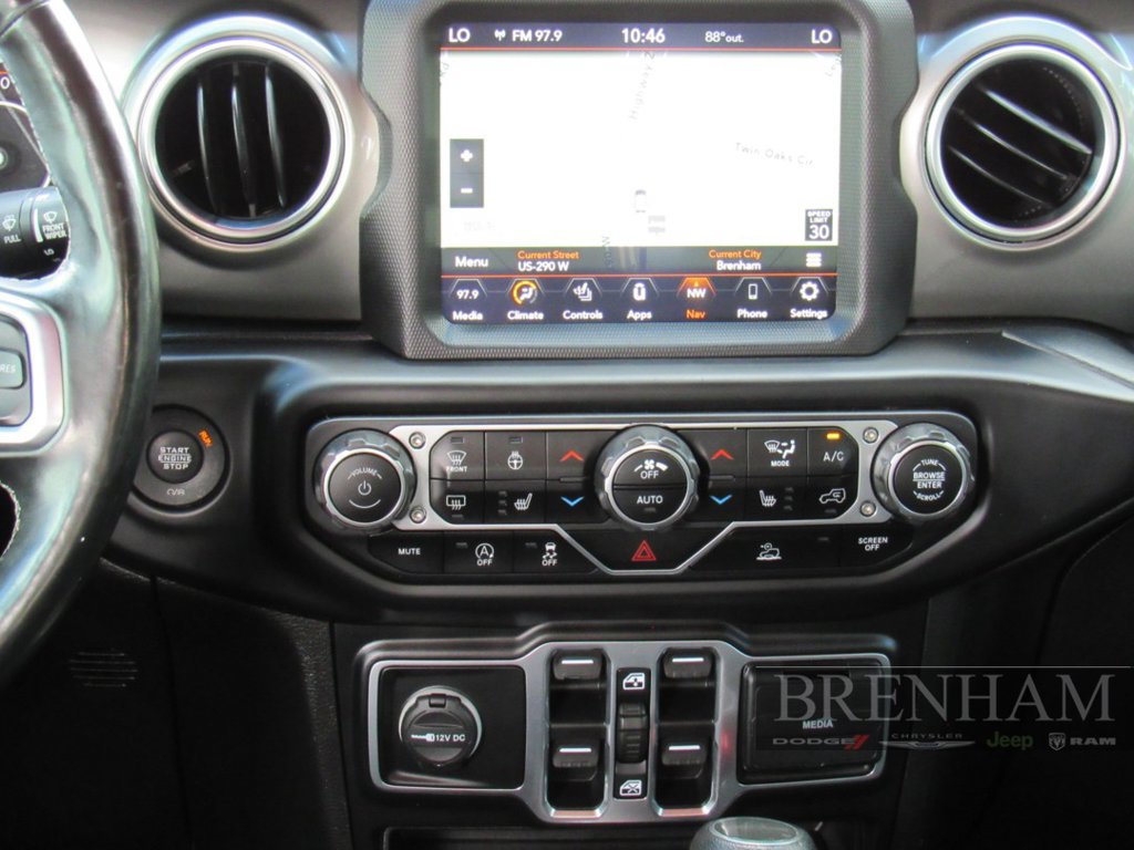 Used 2020 Jeep Gladiator Overland AWD/4WD image 19