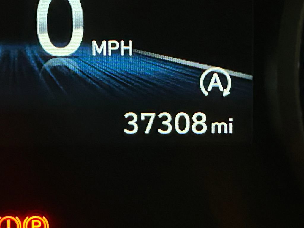 Used 2023 Hyundai Santa Fe XRT w/ Cargo Package image 14