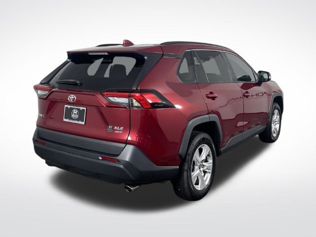 Used 2021 Toyota RAV4 XLE AWD/4WD image 12
