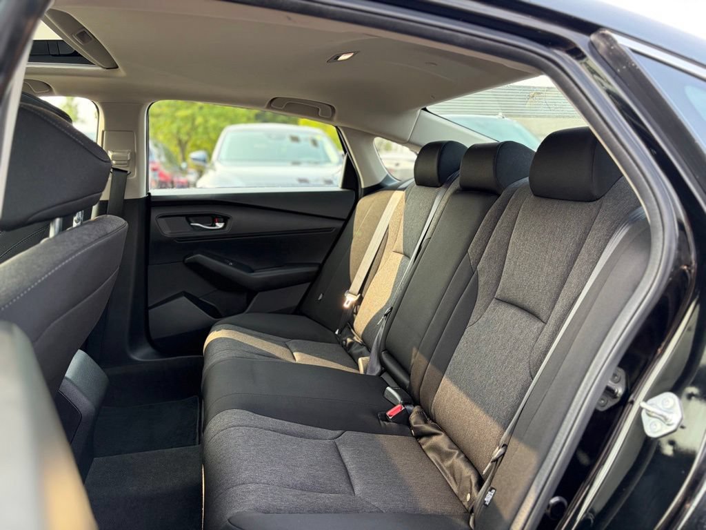 Used 2024 Honda Accord EX image 9