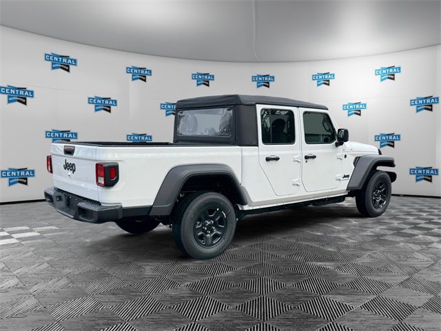 New 2026 Jeep Gladiator Sport image 5