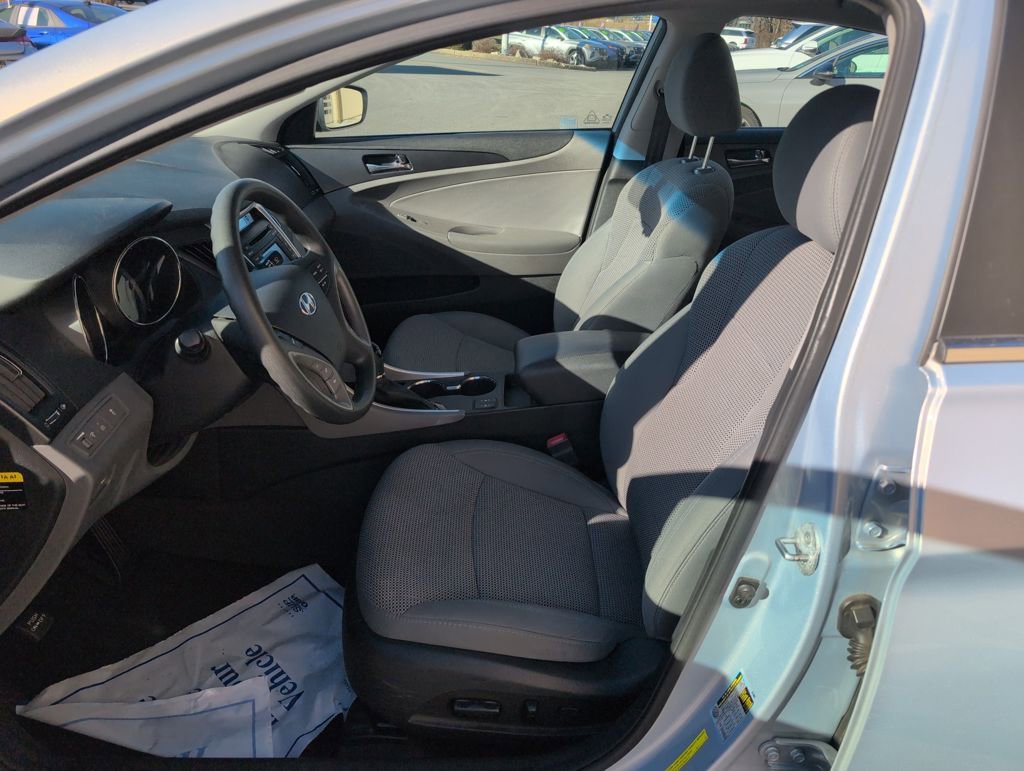 Used 2014 Hyundai Sonata GLS w/ Popular Equipment Group 2 image 9