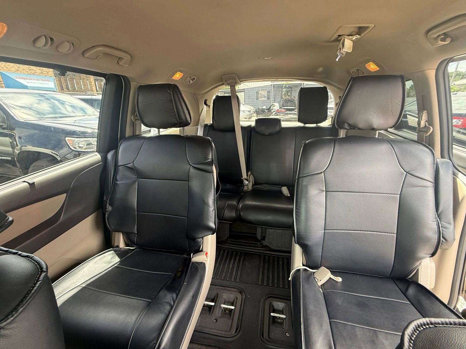Used 2014 Honda Odyssey EX image 11