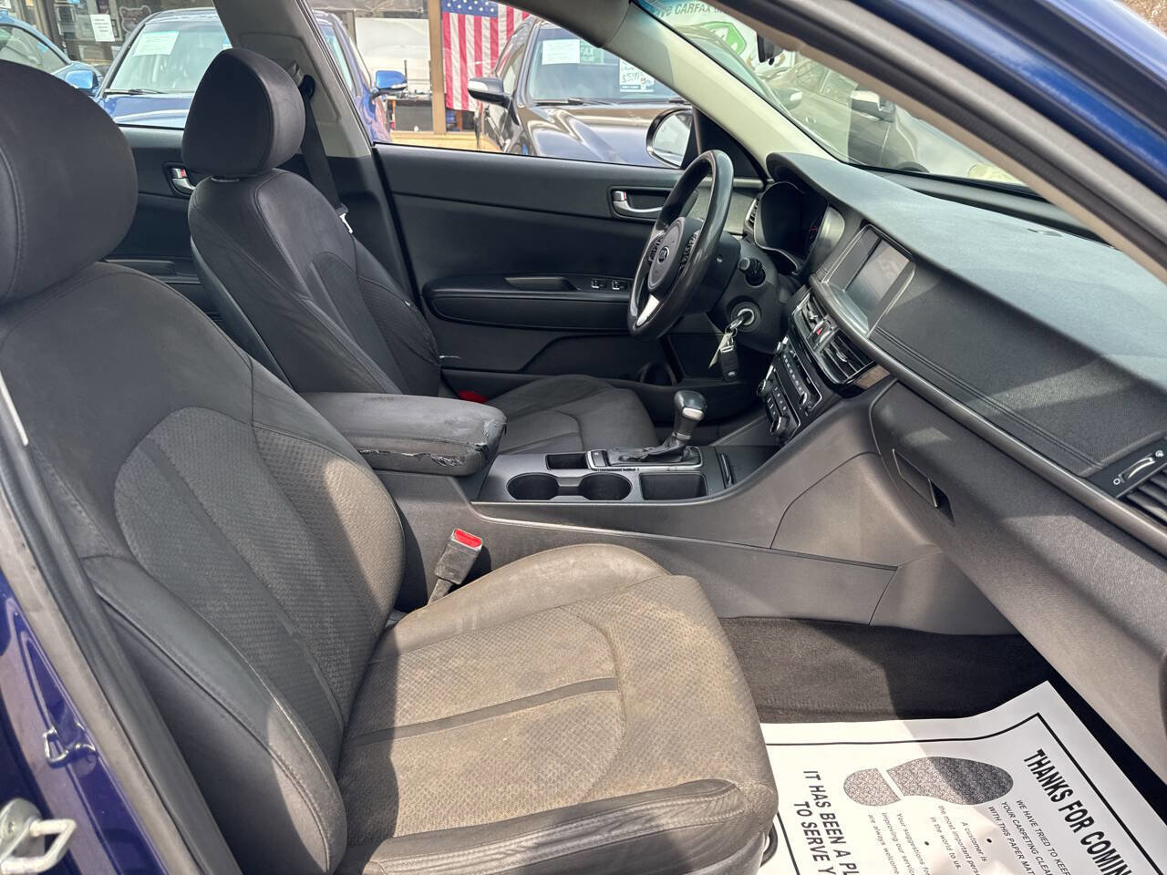 Used 2018 Kia Optima LX w/ 17" Alloy Wheels Package image 8