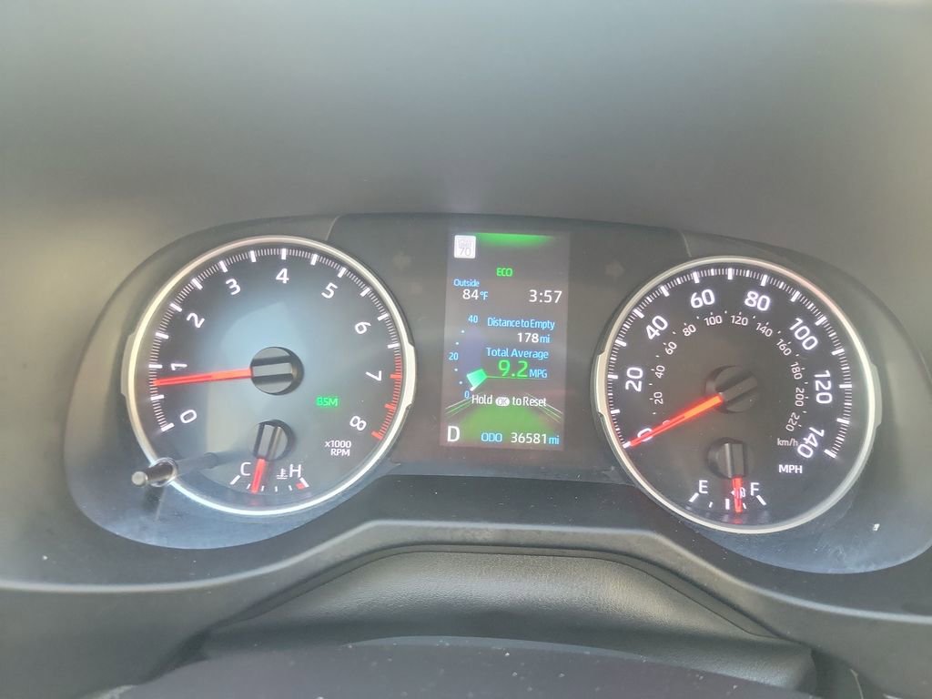 Certified 2022 Toyota RAV4 XLE Premium image 18