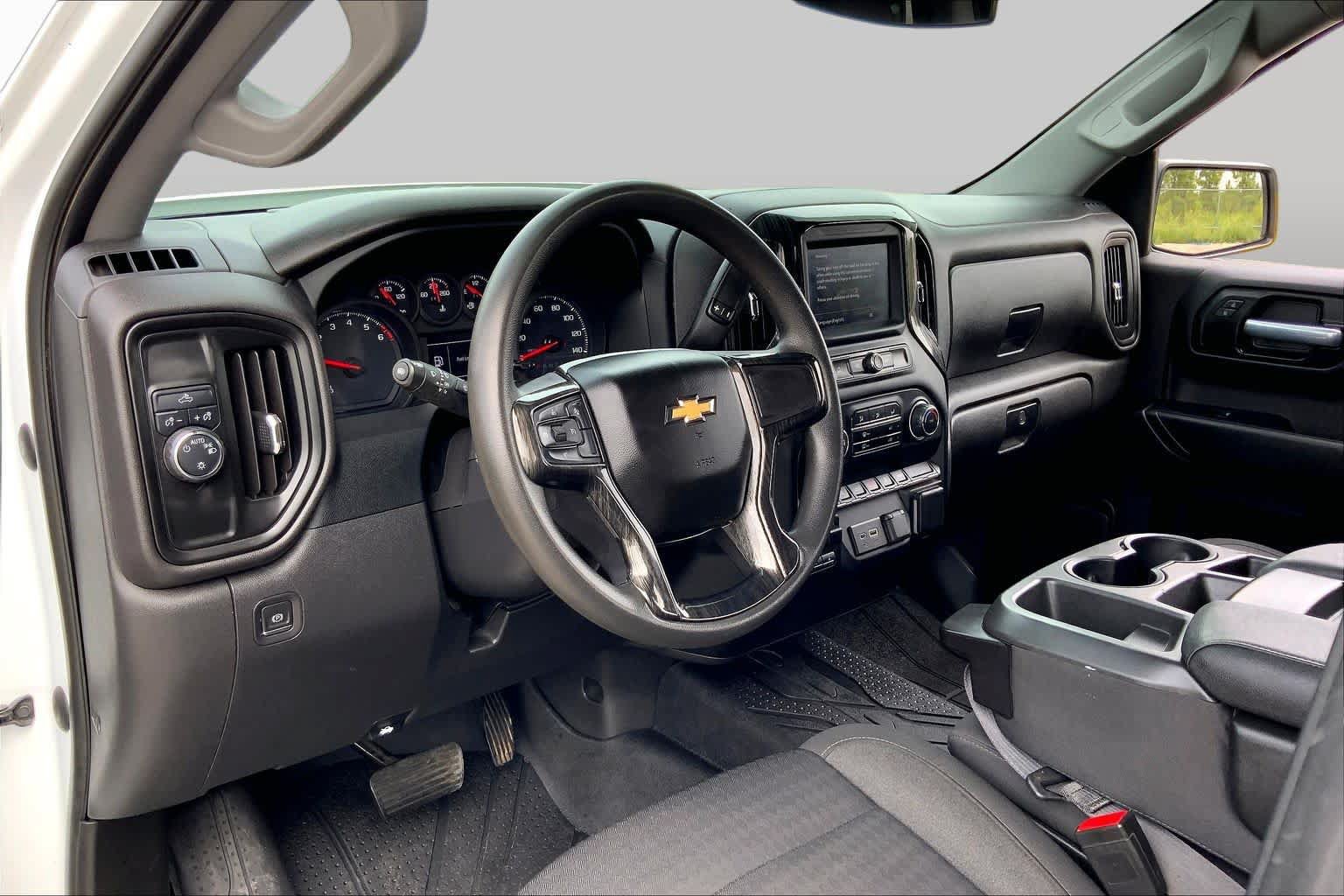 Used 2023 Chevrolet Silverado 1500 Custom RWD image 17