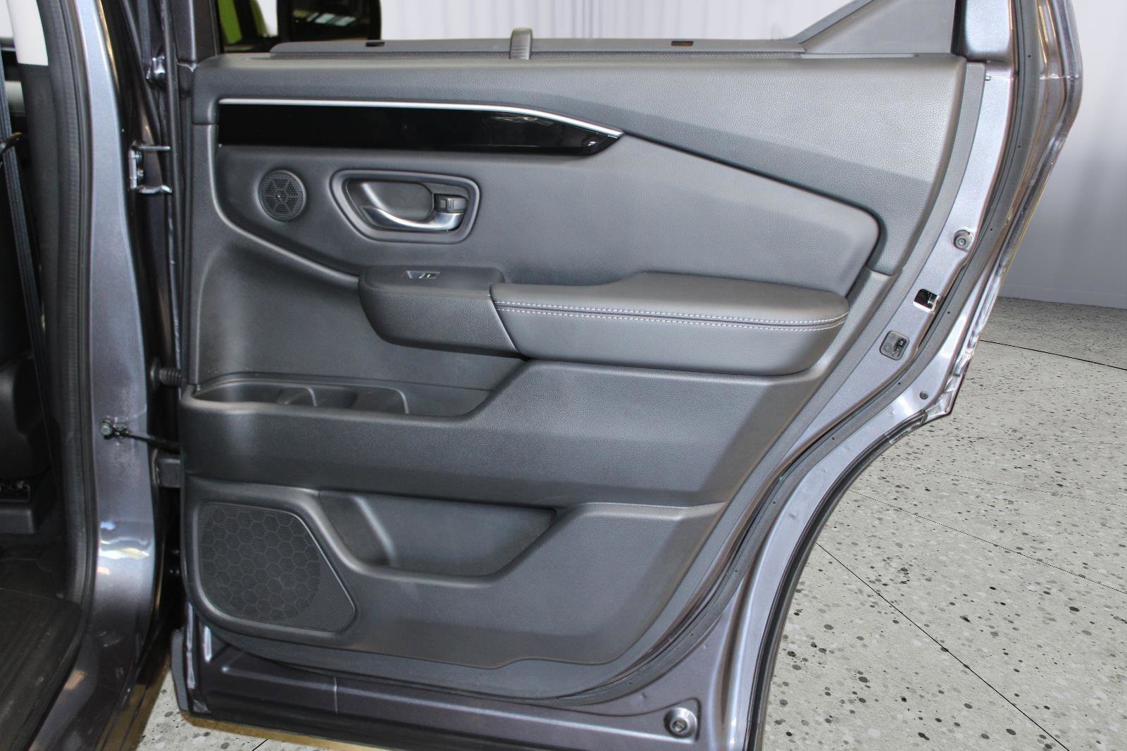 Used 2023 Honda Pilot EX-L image 40