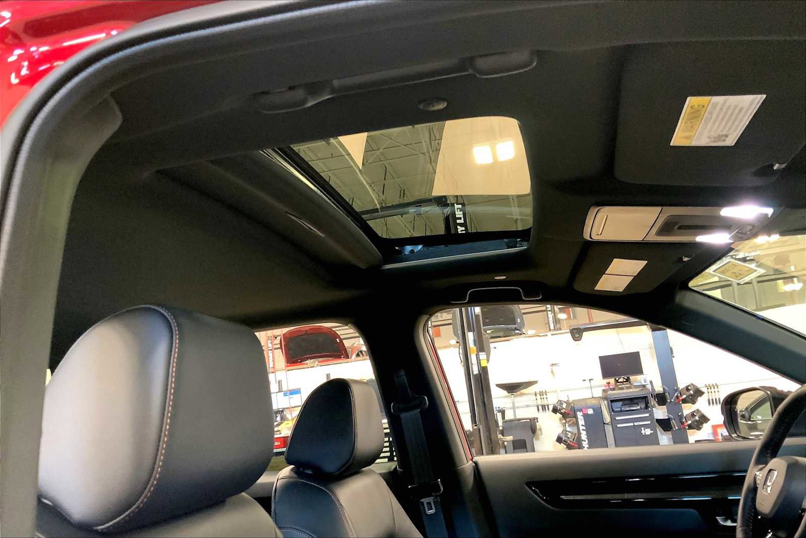 Used 2025 Honda CR-V Sport Touring image 13