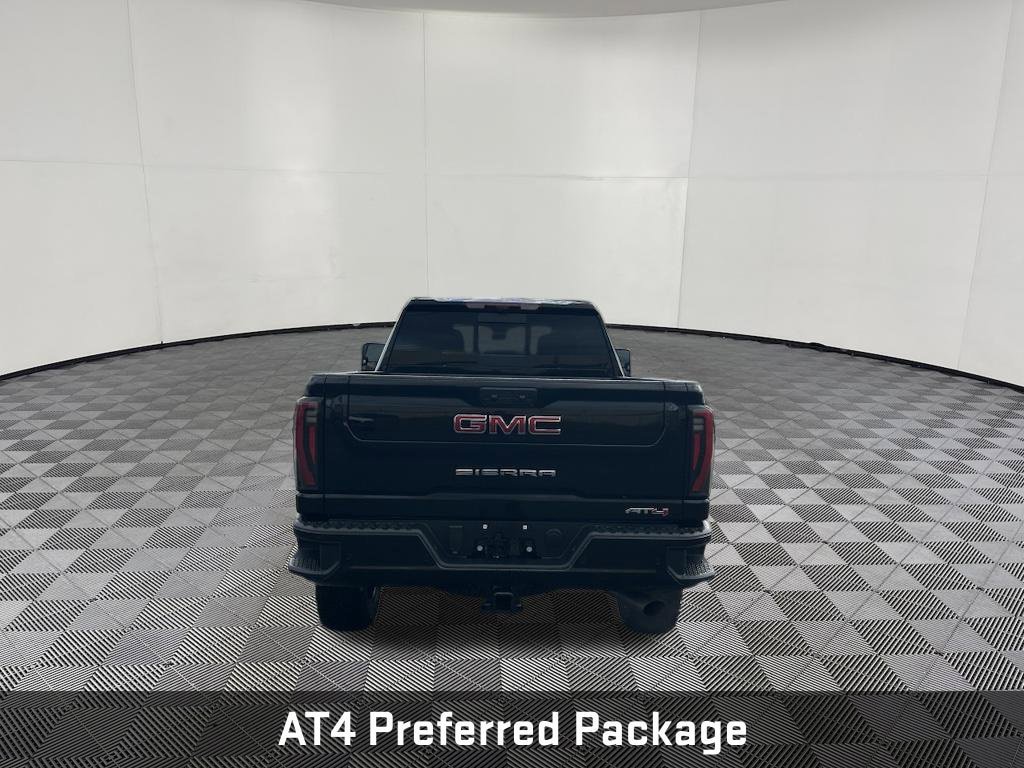 New 2026 GMC Sierra 2500 AT4 w/ AT4 Premium Plus Package AWD/4WD image 4