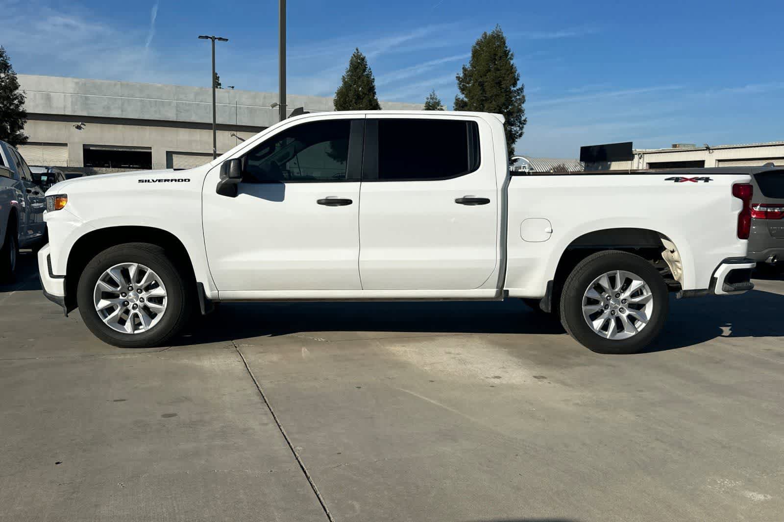 Used 2021 Chevrolet Silverado 1500 Custom w/ LPO, Dark Essentials Package image 6