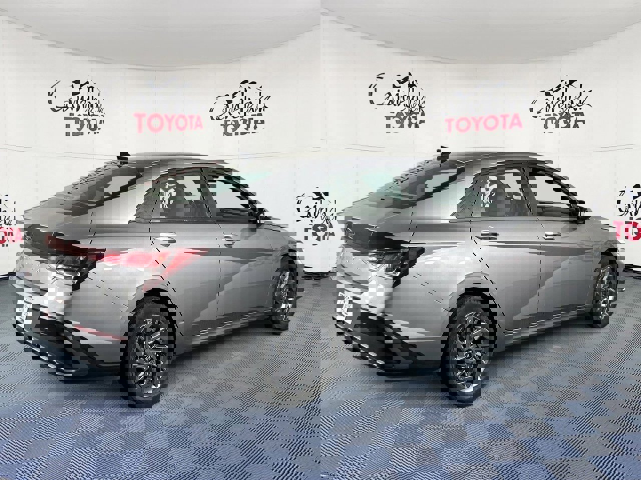 Used 2024 Hyundai Elantra SEL image 7