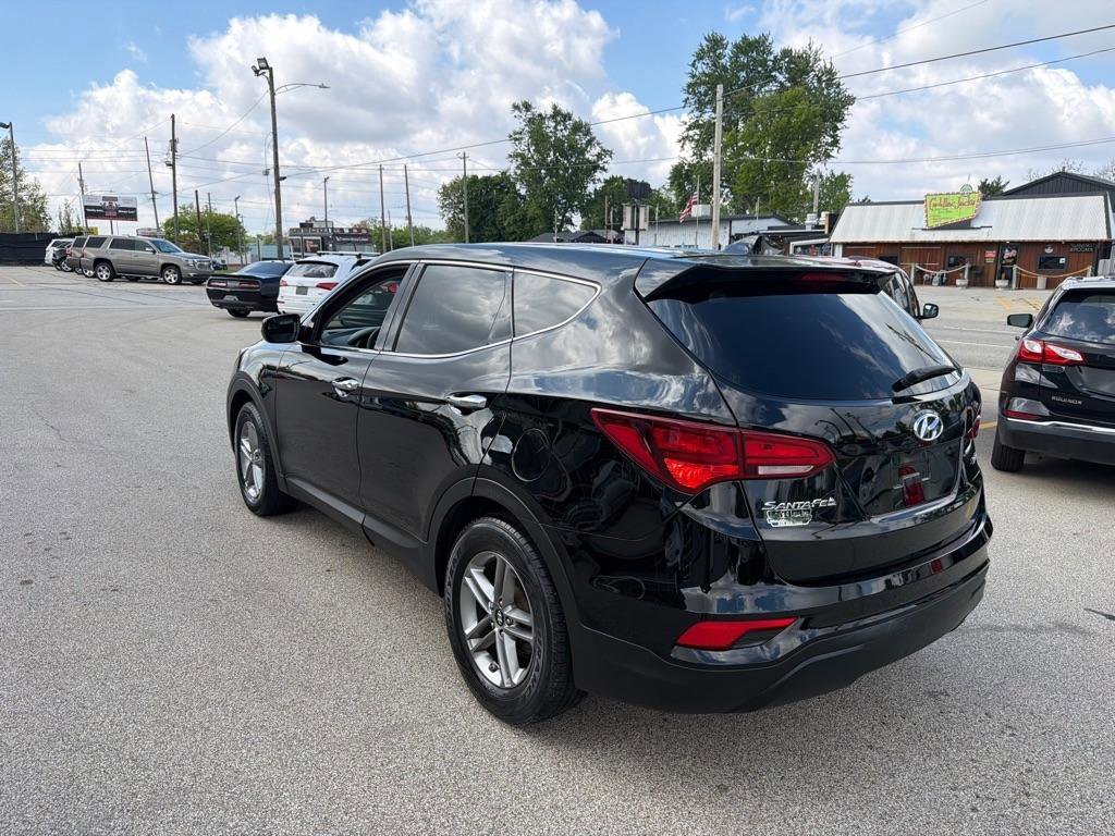 Used 2017 Hyundai Santa Fe Sport w/ Cargo Package FWD image 6
