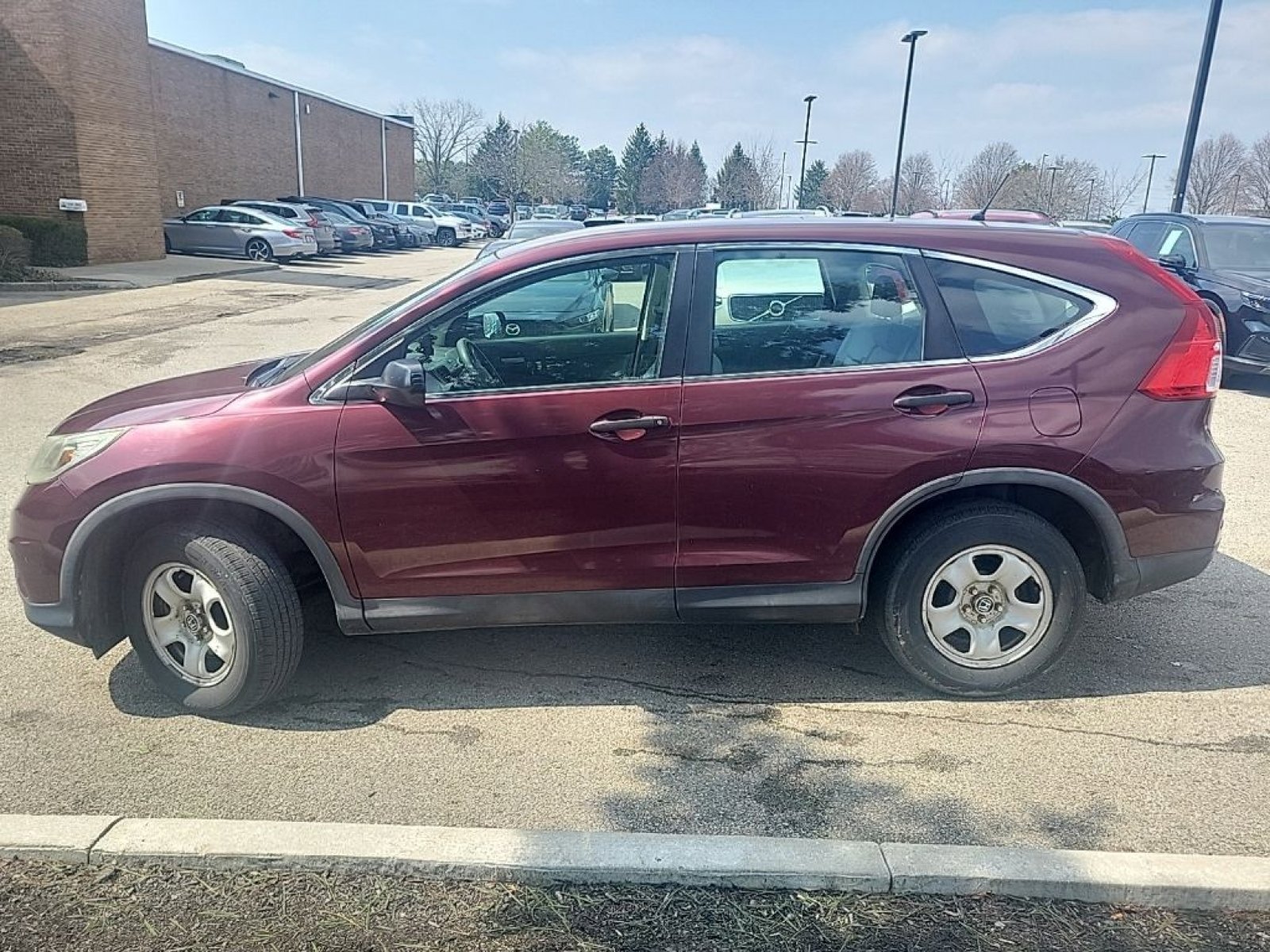 Used 2015 Honda CR-V LX image 6