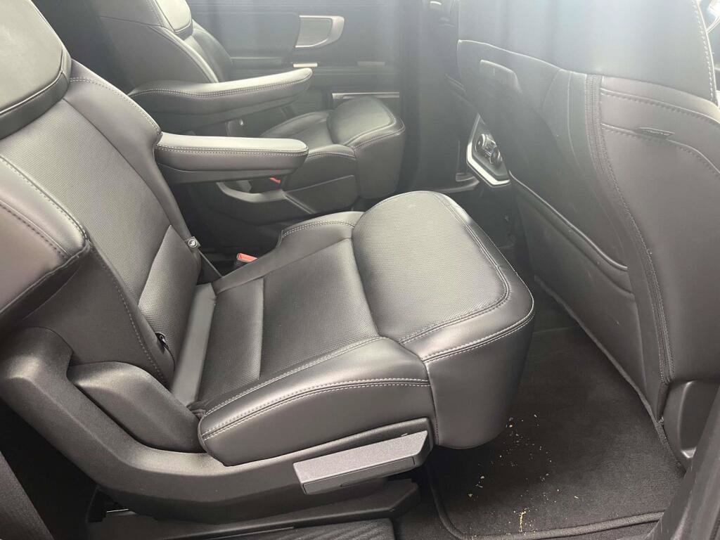 Certified 2025 Ford Expedition Platinum AWD/4WD image 25